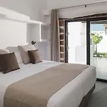 Ξενοδοχείο Kamezi Boutique 4*